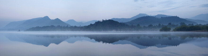 梦见鱼塘里面的鱼缺氧快死了